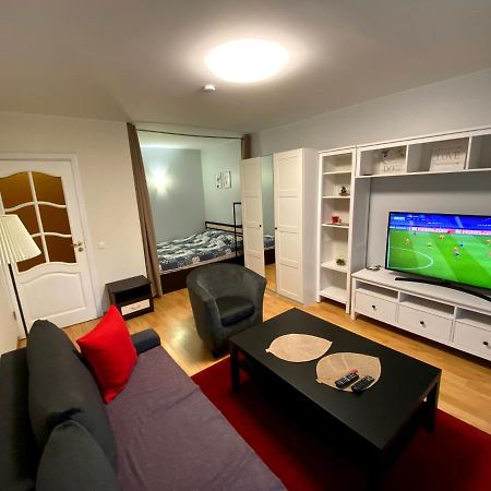 Your Home - Central Studio Apartment, Balcony, Parking & Self Check-In Vilnius Exterior photo